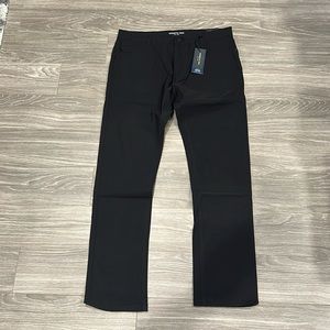 Kenneth Cole slim fit tech pants. Size 34x32. NWT